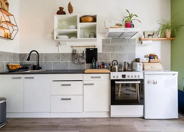 Cozy House - Fietsverhuur, Eigen Keuken En Badkamer