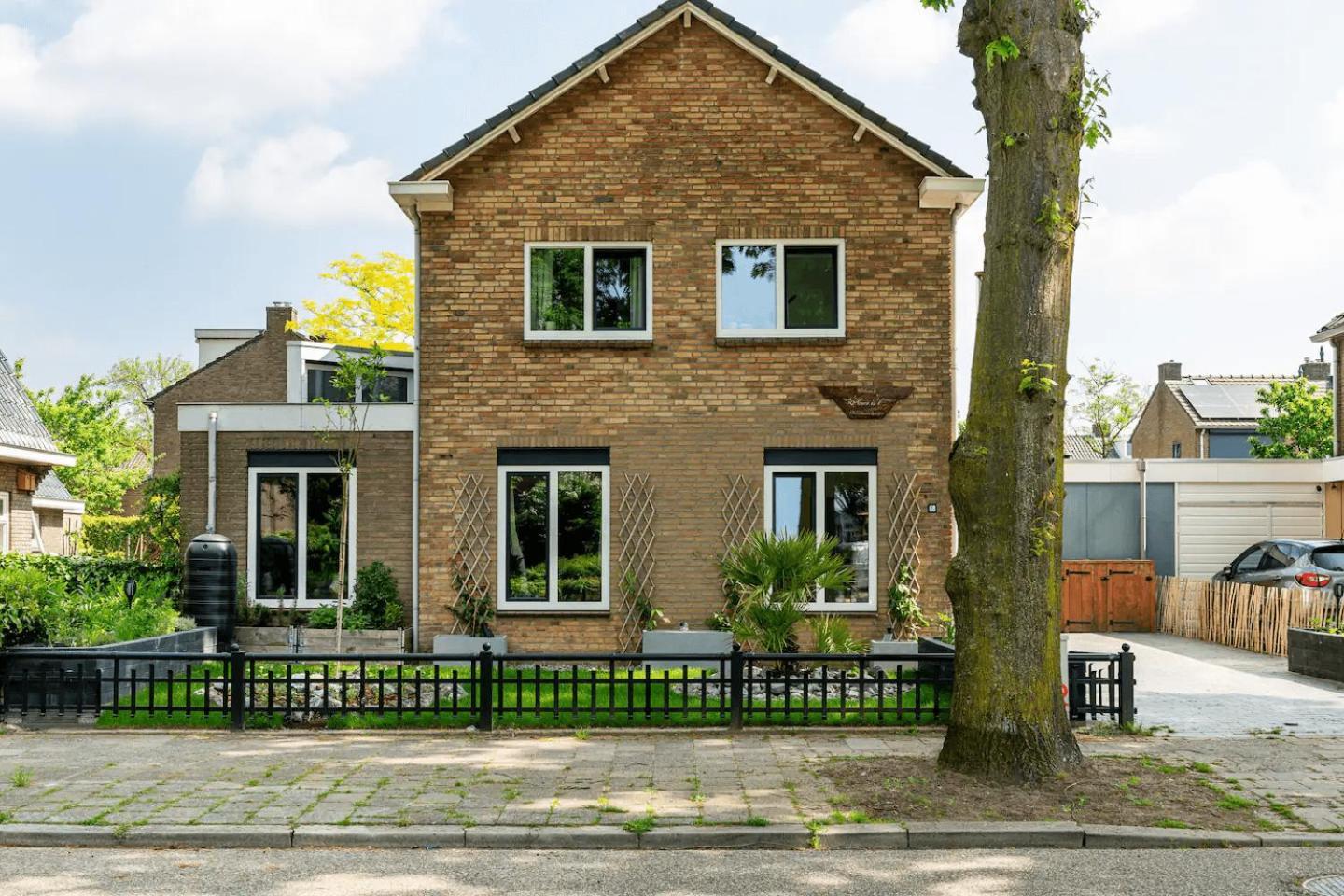Cozy House - Fietsverhuur, Eigen Keuken En Badkamer Apartment