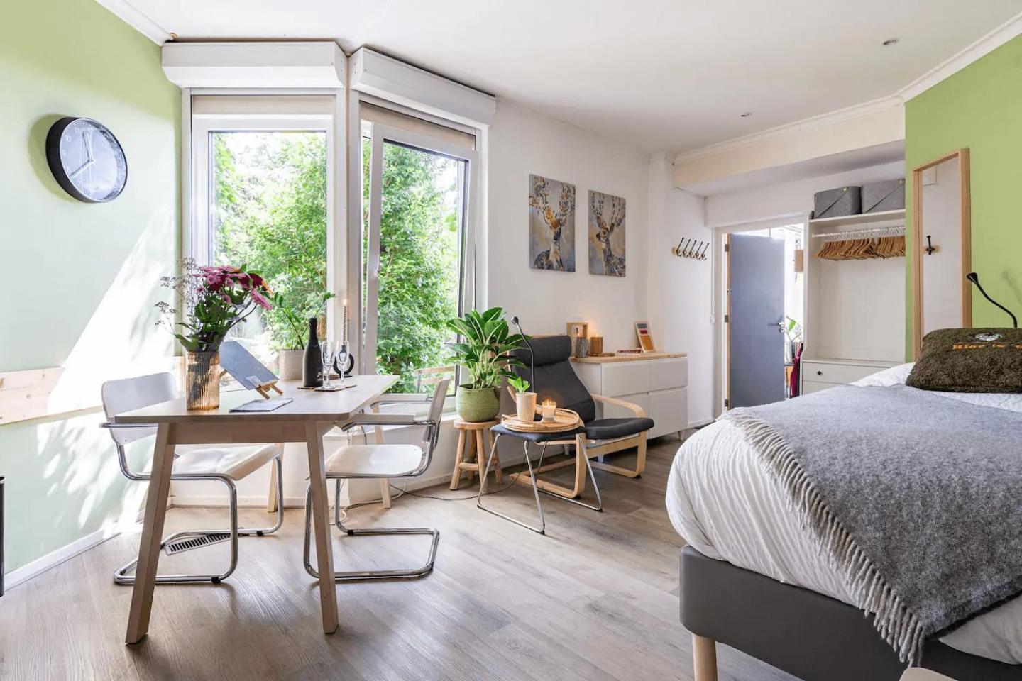 Apartment Cozy House - Fietsverhuur, Eigen Keuken En Badkamer *