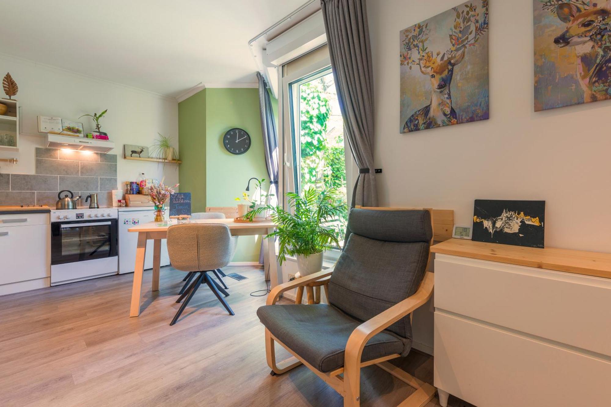 Appartamento Cozy House - Fietsverhuur, Eigen Keuken En Badkamer *