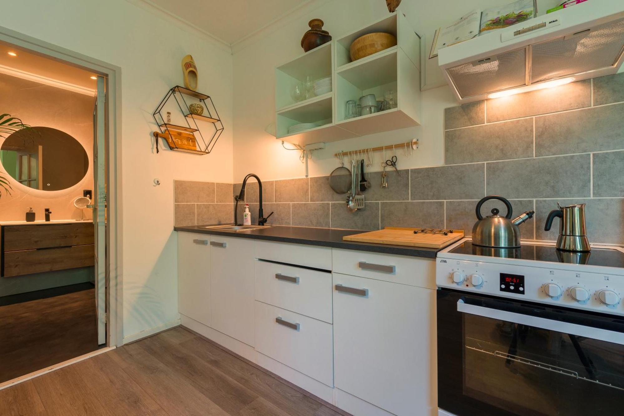 Cozy House - Fietsverhuur, Eigen Keuken En Badkamer